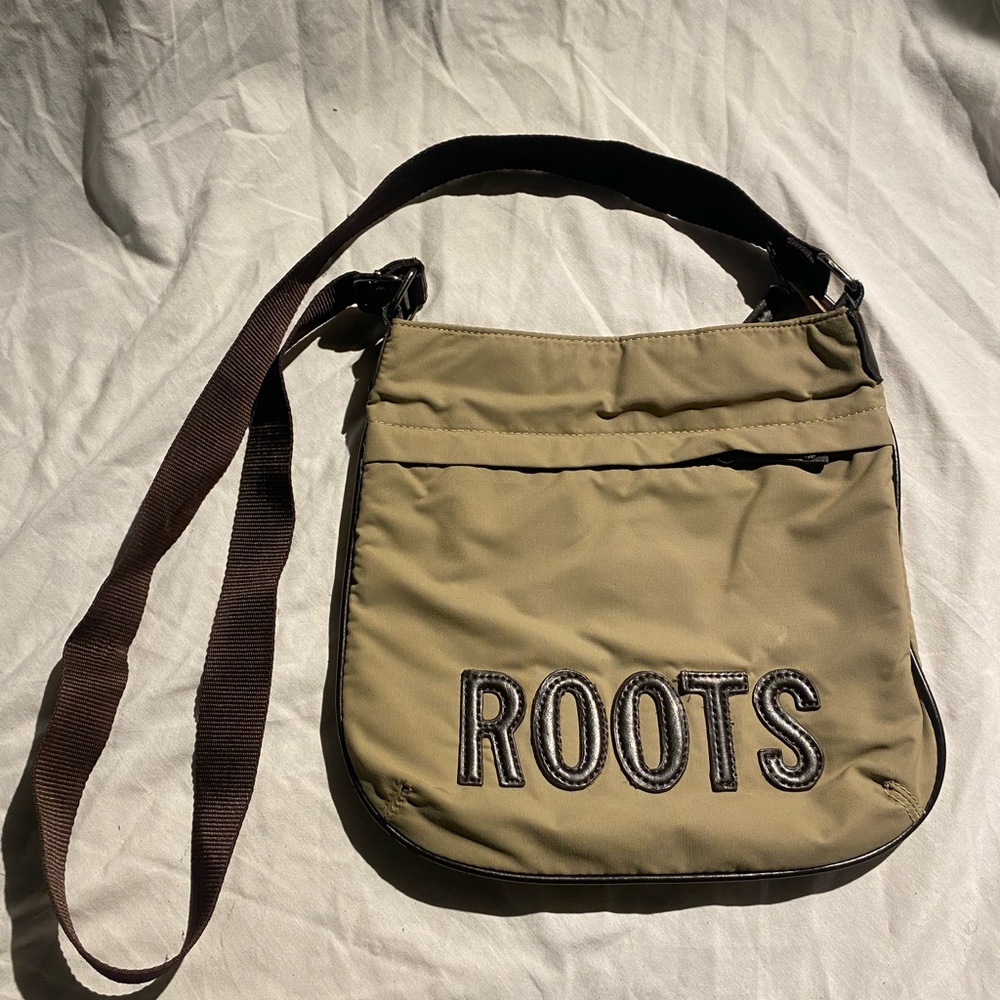 Roots crossbody bag